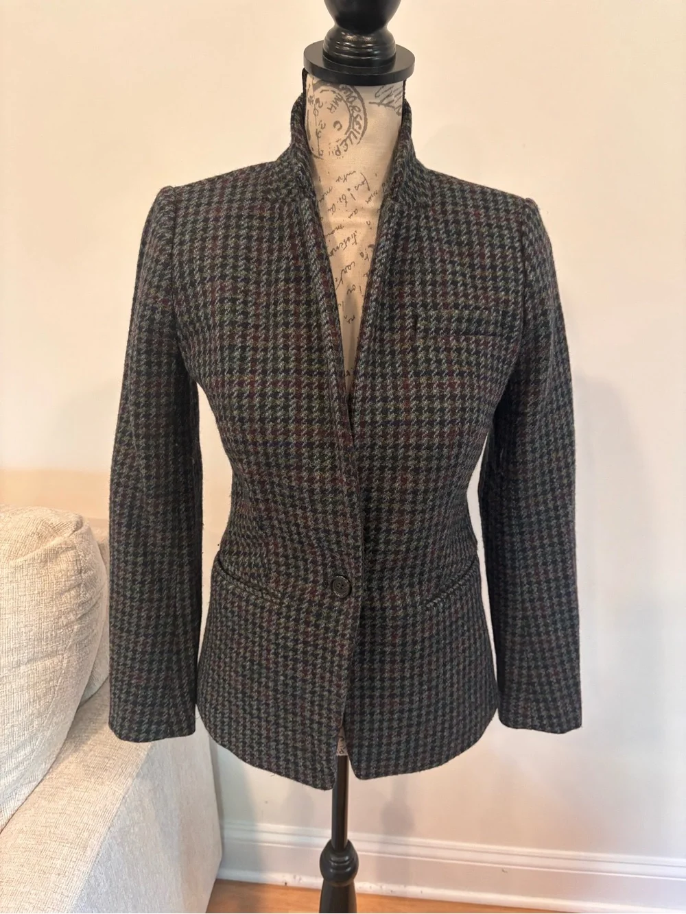 J.Crew Regent Blazer in a multi-colored houndstooth wool pattern size 0